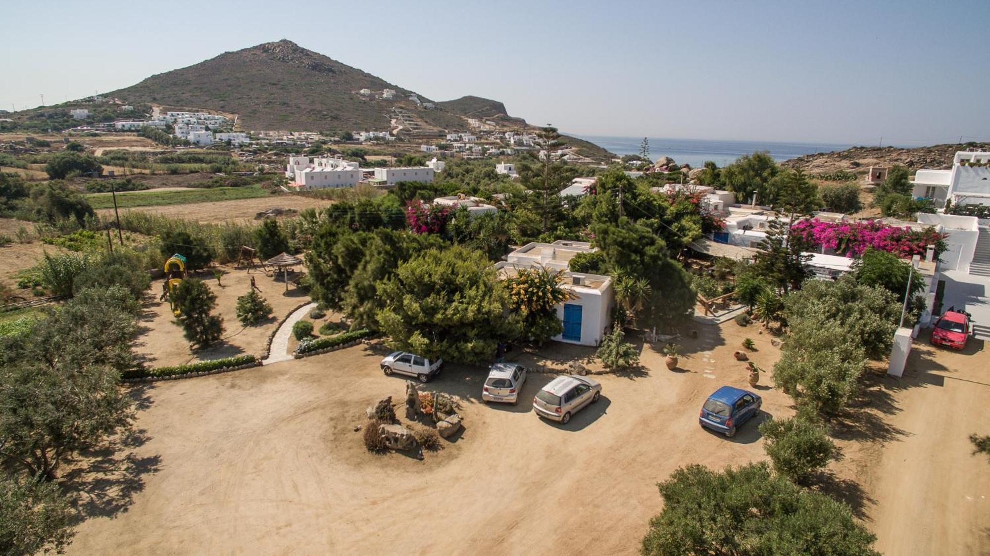 Sunrock Suites Stelida  Esterno foto