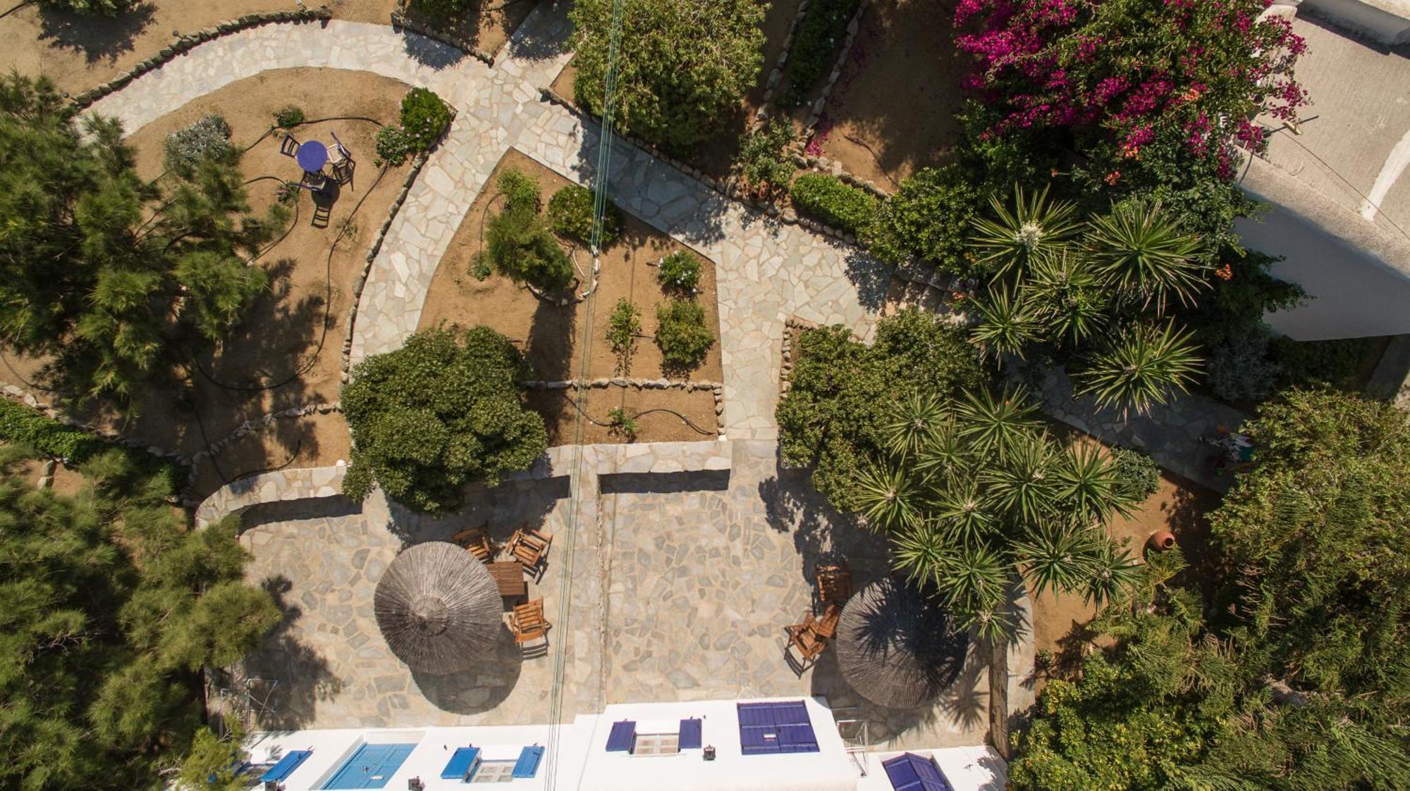 Sunrock Suites Stelida  Esterno foto